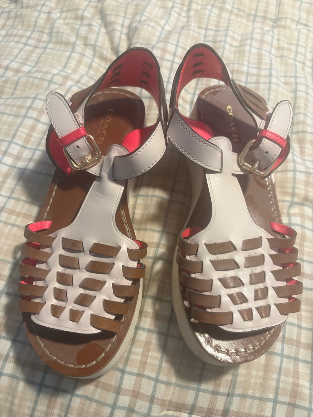 Coach Putnam Sandals Women’s 6.5 White Brown Red Leather Q7098 A7874 Never Worn